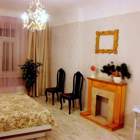 Elegant Apartment Рига Екстериор снимка