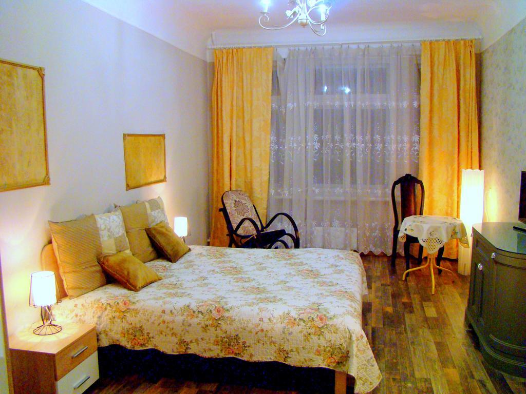 Elegant Apartment Рига Екстериор снимка